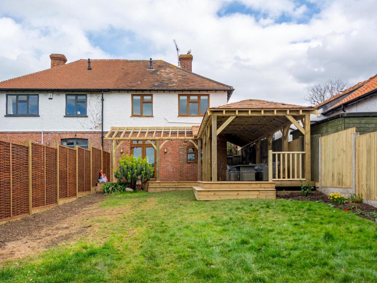 Pass The Keys Appletree Cottage - A Chic Seaside Home And Garden Whitstable Exterior foto